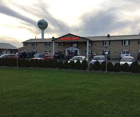 Royal Inn Motel Watertown Esterno foto