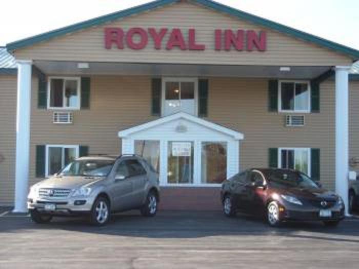 Royal Inn Motel Watertown Esterno foto