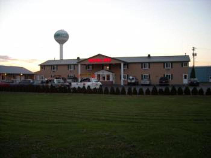 Royal Inn Motel Watertown Esterno foto